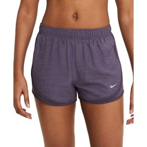 NWOT Nike Women’s Fashion Tempo Shorts